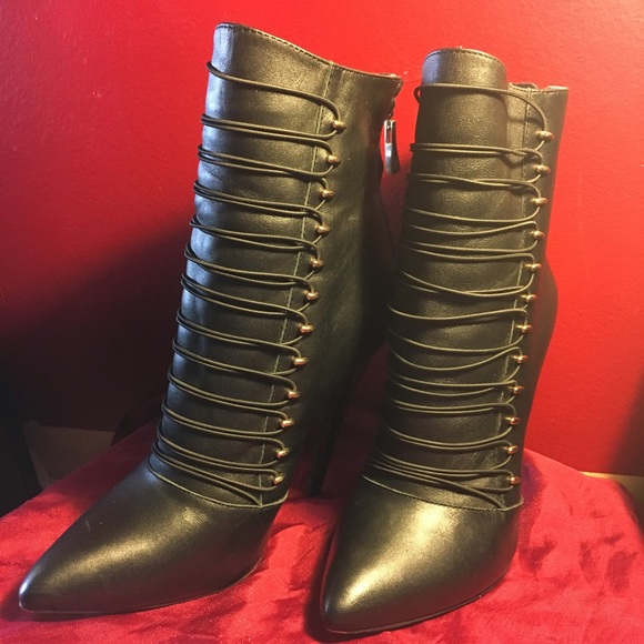 ZiGi girl Bootie - Picture 2 of 5